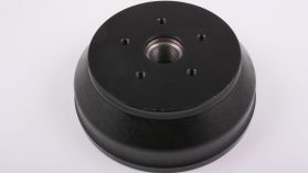 Гальмівний барабан з підшипником